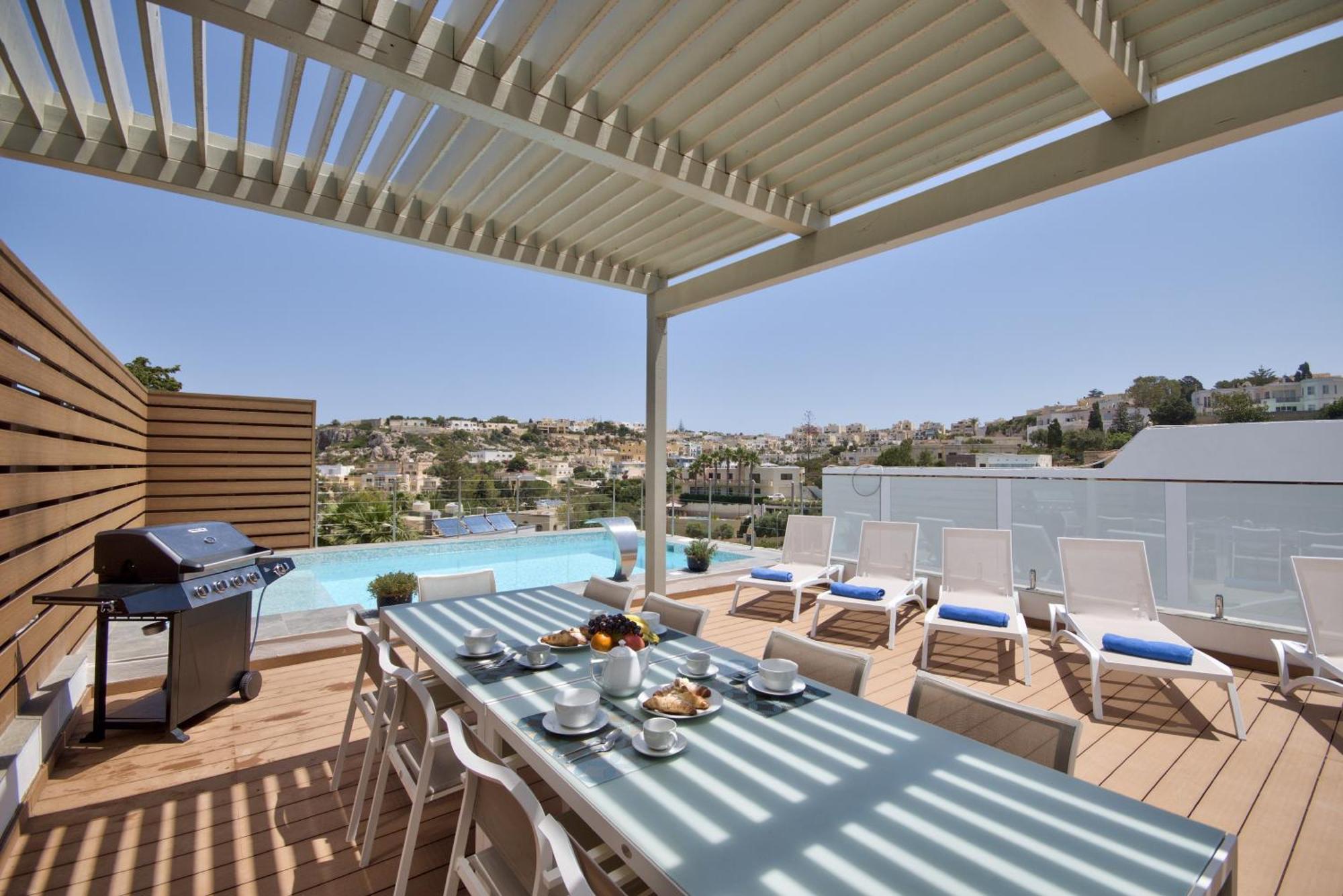 Maltese Luxury Villas - Sunset Infinity Pools, Indoor Heated Pools And More! 梅利哈 外观 照片